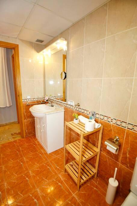 Castanos Apartment With Ac 알리칸테 외부 사진