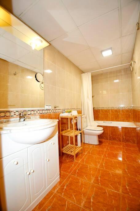 Castanos Apartment With Ac 알리칸테 외부 사진